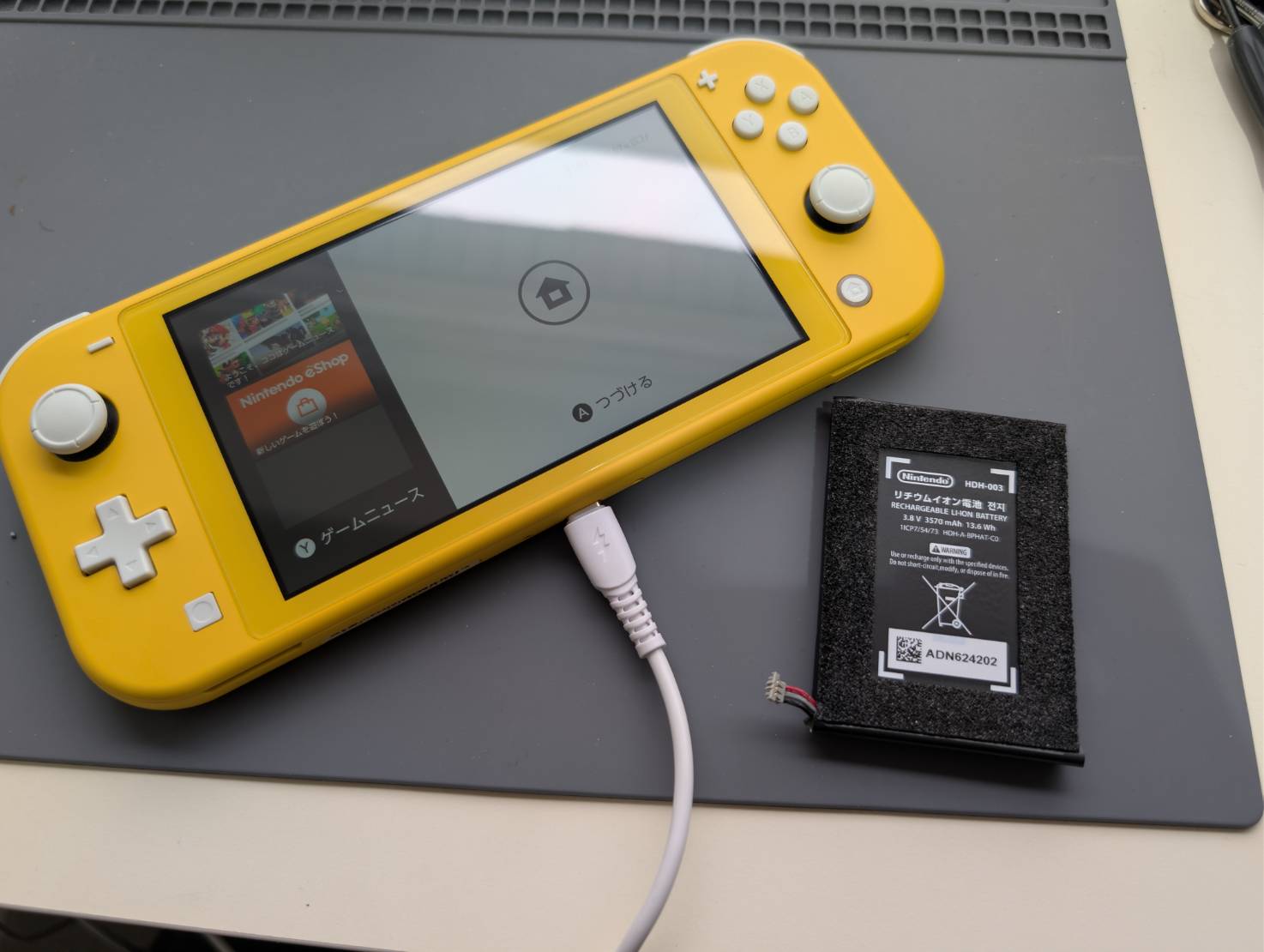 【修理事例】Switch Lite 起動不可修理をさせていただきました！